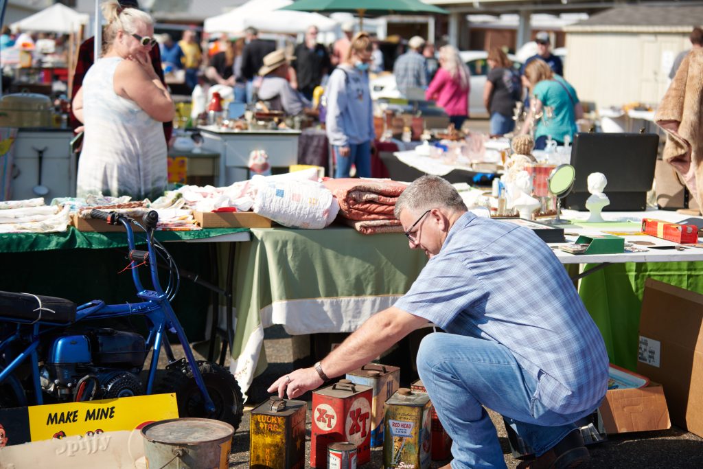 Labor Day - Outdoor Booths